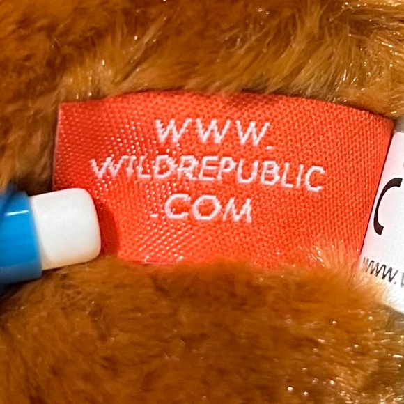 Wild Republic Eco-Friendly Stuffed Animal Red fox; really like new - Picture 9 of 14